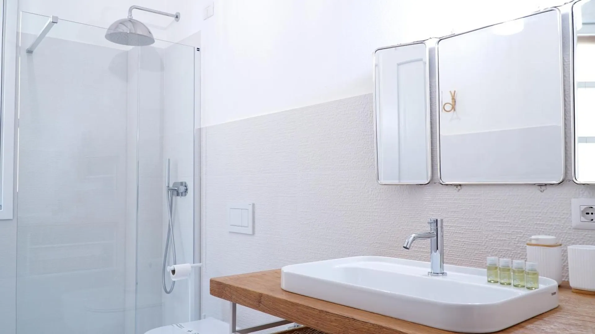 Soliana Apartments Cagliari 0*,  Italy